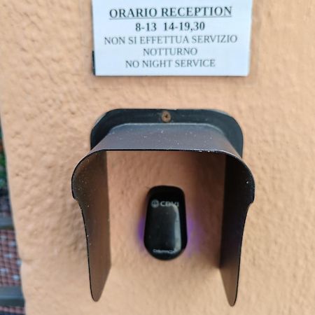 Hotel Triestina Ноли Екстериор снимка