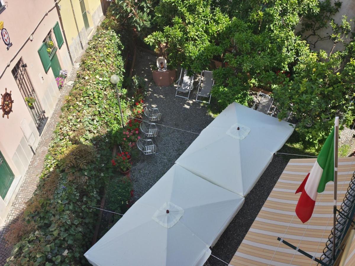 Hotel Triestina Ноли Екстериор снимка